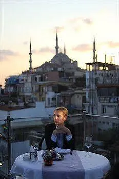 Tria Elegance Istanbul Otel