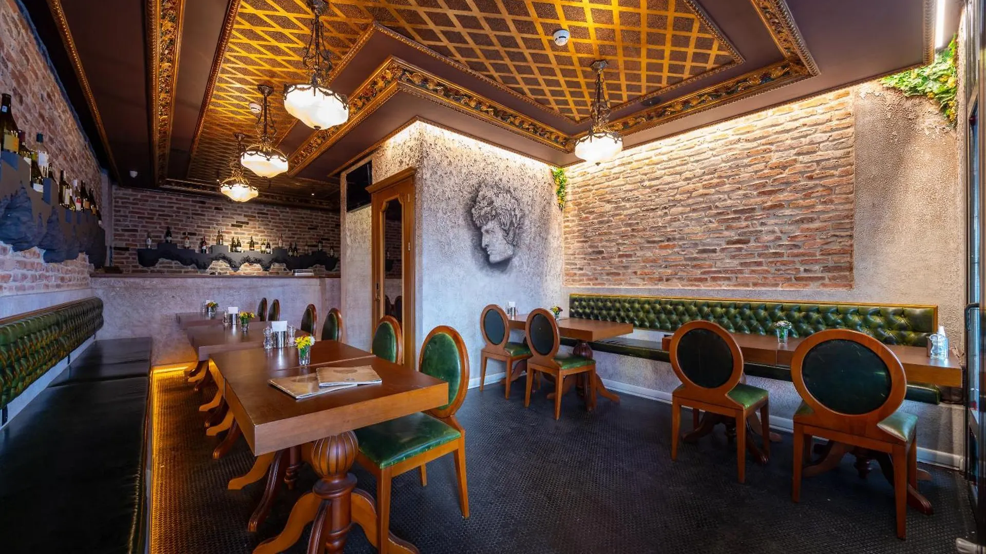 Tria Elegance Istanbul location